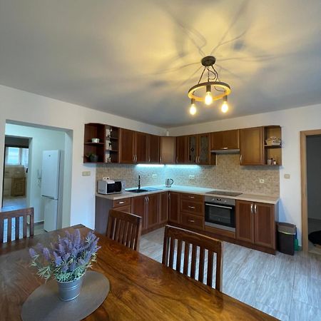 Apartman Kamenak Vimperk Buitenkant foto
