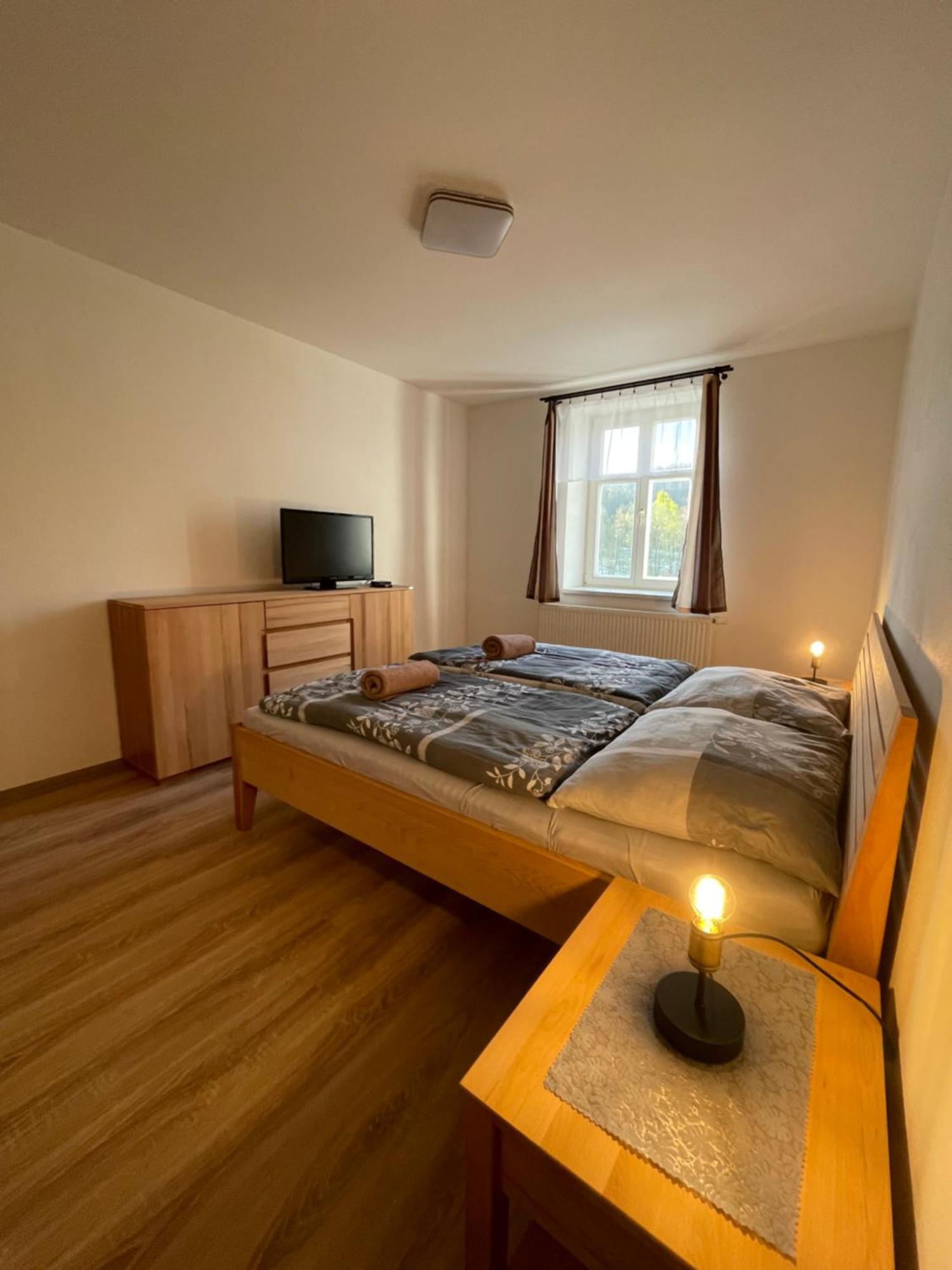 Apartman Kamenak Vimperk Buitenkant foto